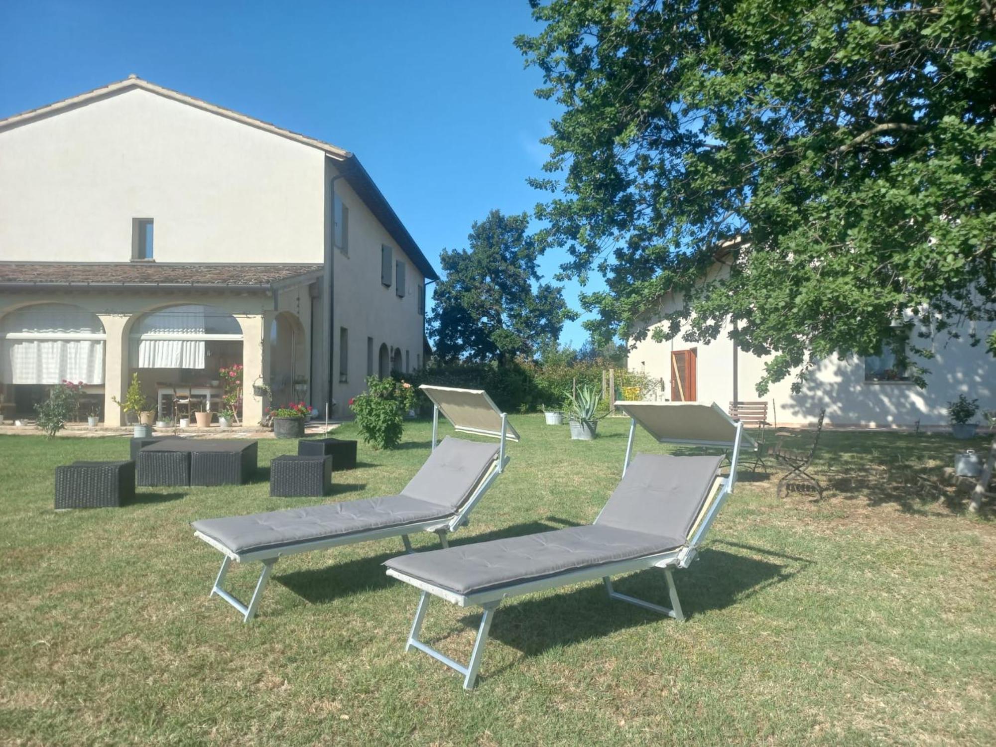 Bed and Breakfast Beb Montefratta Fratta Terme Exterior foto